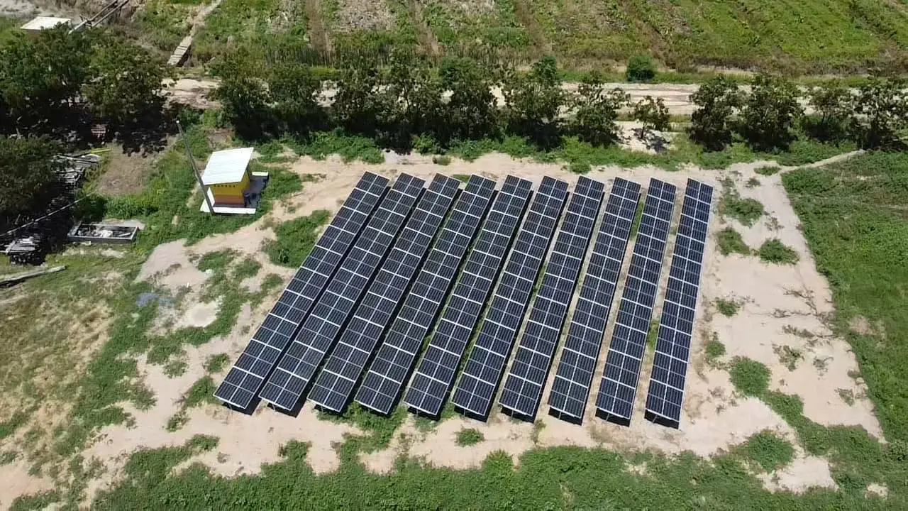 Usina fotovoltaica instalada em propriedade rural